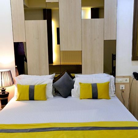 Hotel The Yellow Nayagaon Exterior foto